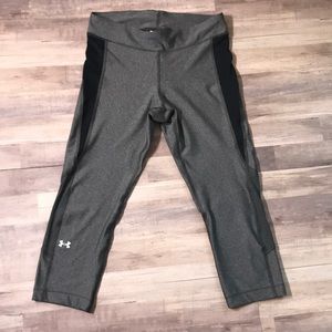 UA Heat Gear Capris